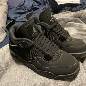 Jordan 4 black cats